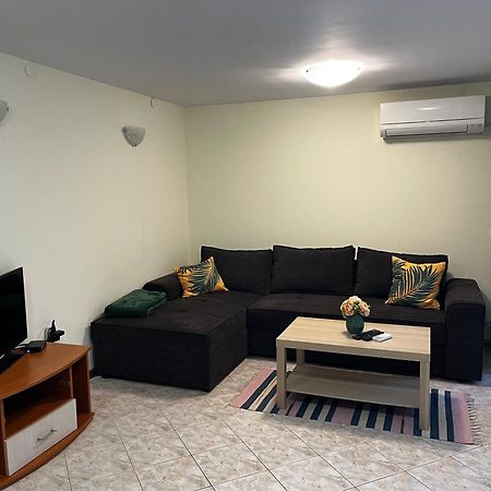 Green Central Apartment Βάρνα Εξωτερικό φωτογραφία