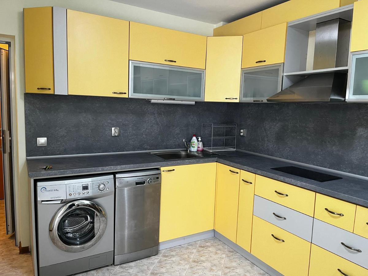 Green Central Apartment Βάρνα Εξωτερικό φωτογραφία