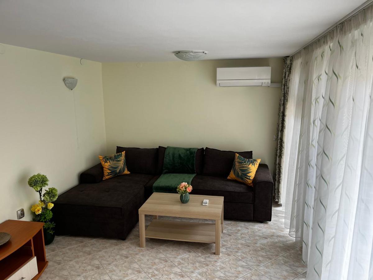 Green Central Apartment Βάρνα Εξωτερικό φωτογραφία