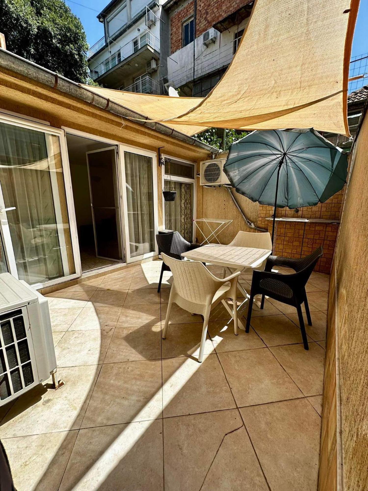 Green Central Apartment Βάρνα Εξωτερικό φωτογραφία